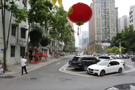 业主知情权没保障！我们的停车费、广告费去哪了？图片