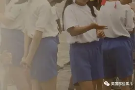 迷惑！日本学校禁止女生在运动服里穿内衣，还安排男老师单独检查？图片