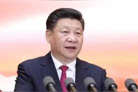 “典”亮百年图片