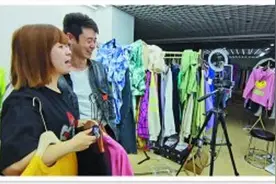 万名网红主播聚集 即墨成我国北方地区网红直播基地聚集区图片