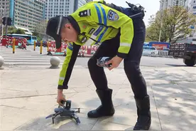 深圳“交警铁骑+铁翼无人机”全市严查电单车违法图片