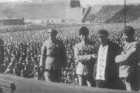 如何处理共和国“反腐第一案”两名案犯？毛泽东说了两个字丨百年百篇图片