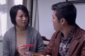 周校长说出他是笑笑的亲姥爷，杜娟这才知道笑笑是周兰的亲生女儿视频封面