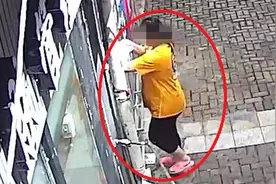 上海一女子旅店厕所产女，掐死婴儿并弃至垃圾桶，被提起公诉视频封面