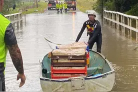 澳大利亚新南威尔士州强降雨持续 约15000人需要疏散图片