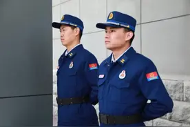 图解｜关于消防备勤系列服装穿着、佩戴规范图片