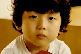 被原生家庭拖累成“负翁”的5位韩艺人图片