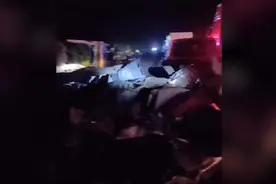 沈海高速重大交通事故：被撞客车7人死亡系沪开往连云港班线视频封面