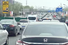 道路交通安全法修订建议稿公开征求意见 拟加大对“代扣分”等处罚力度图片