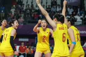 国际排联更新世界排名 中国女排继续稳居榜首图片