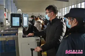 旅客们请注意 铁路调图后兖州站这趟列车变化很大图片