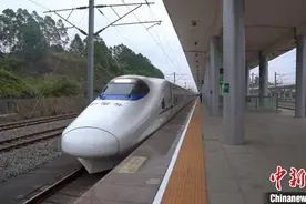 广西北钦防一体化升级 三市实现1小时动车通达图片