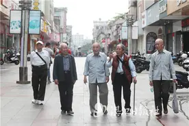 时隔76年，耄耋老人忆述广州湾民众庆祝抗战胜利图片