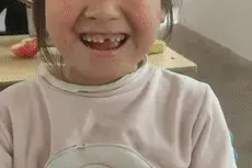 央视转发！河南“鸡腿”姑娘火了图片