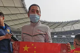 一位现场球迷的观赛感受：“中国女足，真的太不容易！”图片