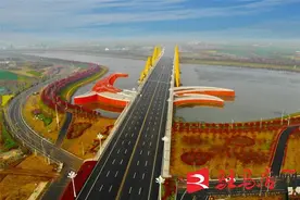 看，摄影师崔宝轩镜头下的“西平凤凰大桥”美轮美奂图片