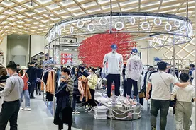 崛起的“李宁们”能乘风翻盘吗？图片