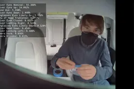 不止特斯拉 蔚来小鹏车内也有监控摄像头图片