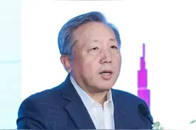 吴晓求：房价经常涨，背后有这个原因 | 新京智库图片