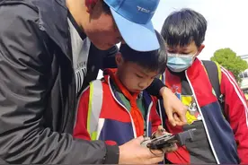 小记者·我采访图片