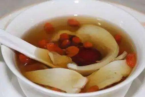 鳝鱼鱼肚是花胶吗 2026年鳝鱼肚的功效与作用