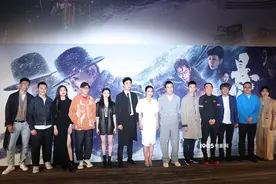 张艺谋《悬崖之上》首映 张译于和伟回忆托孤戏图片