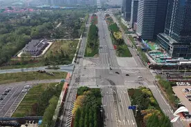 日照市青岛路主路面恢复通车！淄博路地道连通工程EPC项目一期主路面顺利完成图片