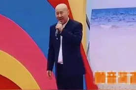 腾格尔商演再唱成名曲《天堂》一开嗓引全场观众狂拍图片