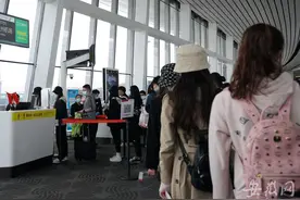 芜宣机场正式通航  10时许将迎来首架从北京飞抵航班图片
