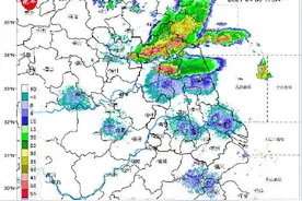 江苏晚高峰迎雷暴冰雹预警 江苏一边下冰雹一边30度图片