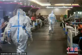 连续11天日增确诊超30万例！印度为何还不实施全国封锁？图片