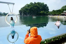 五一假期桂林市象山景区免费开放迎客图片
