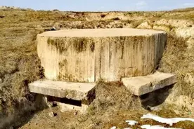 兰州战役遗址之一 红旗漫卷营盘岭图片