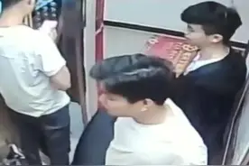 成都电瓶车起火事件5人受伤，一名婴儿情况危重，其外婆重度烧伤图片