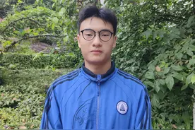 “00后”的正能量！放学路上，这名高二田径队员跳江救人图片