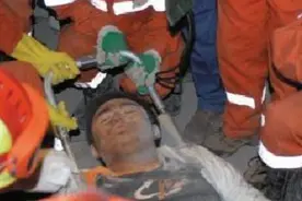 13年，重生！“袖珍女孩”当上了音乐老师，可乐男孩真的去这里上班了……图片