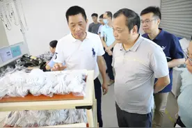 东莞市工信局：走访虎门2亿元以上工业企业 解难题送温暖图片