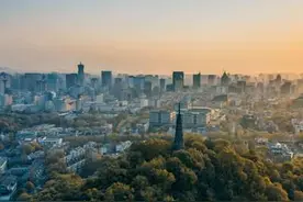 苏浙“老了”，还追得上广东吗？图片