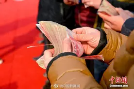 国家统计局：平均工资比个人实际到手工资要高图片