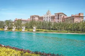 北京环球影城主题公园基本建成，9000多名工作人员已到岗图片