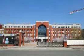 养正高中为何“圈粉”不少？家长关心的这些问题有了答案图片