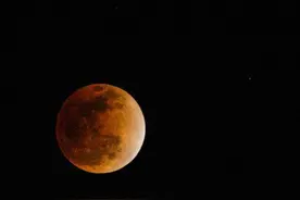 “超级月亮+月全食”26日上演，这些时间点记好啦图片