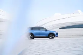 试驾威马W6：不随波逐流，才有可能成为主流图片