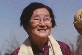 吃瓜的时候都该谢谢这位奶奶！与袁隆平是同届校友，杭州人最爱的乔司西瓜是她培育的图片