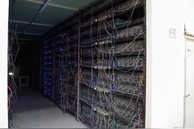 1万台“矿机”一个月能“吃”4500万度电！这么“挖矿”挖出什么价值？图片