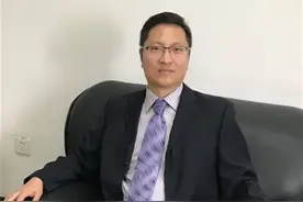 重大博导回应“对女儿教育束手无策”：三年前所写，目前女儿表现令他满意图片