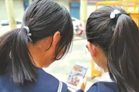 谁来守护未成年上网安全？横评三大短视频平台“青少年模式”视频封面