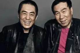 张艺谋再诉张伟平，昔日兄弟情有多动人，现在就多令人唏嘘图片