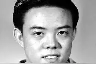 1961年中日男乒决赛相遇，容国团举双拳仰天长啸：此时不搏，更待何时？图片