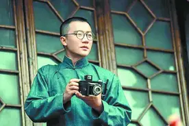 参演电影《1921》，剃寸头神似李达，黄轩：我也是个理想主义的人图片